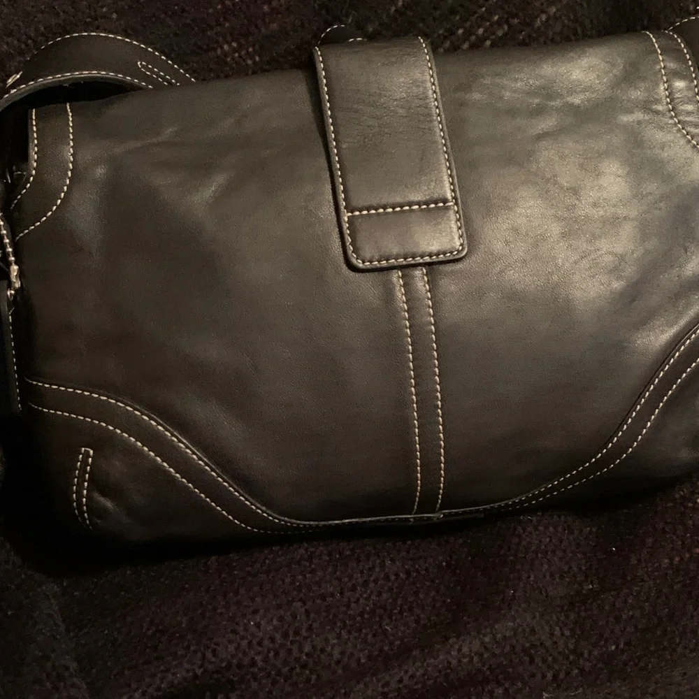 Coach Black Leather Shoulder Bag with Silver Accents - Picture 6 of 9